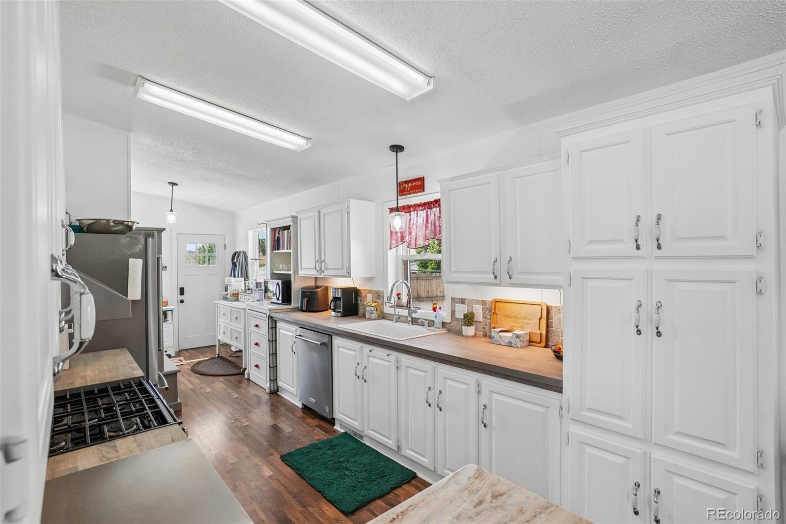 MLS Image #12 for 1110  a street,golden, Colorado