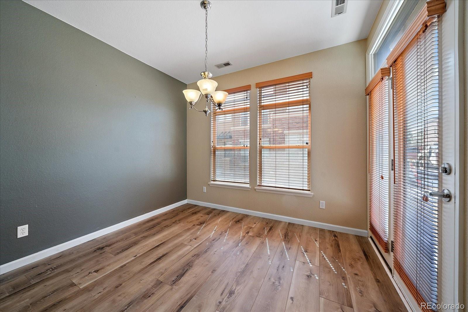 MLS Image #13 for 8946 e nichols place,englewood, Colorado