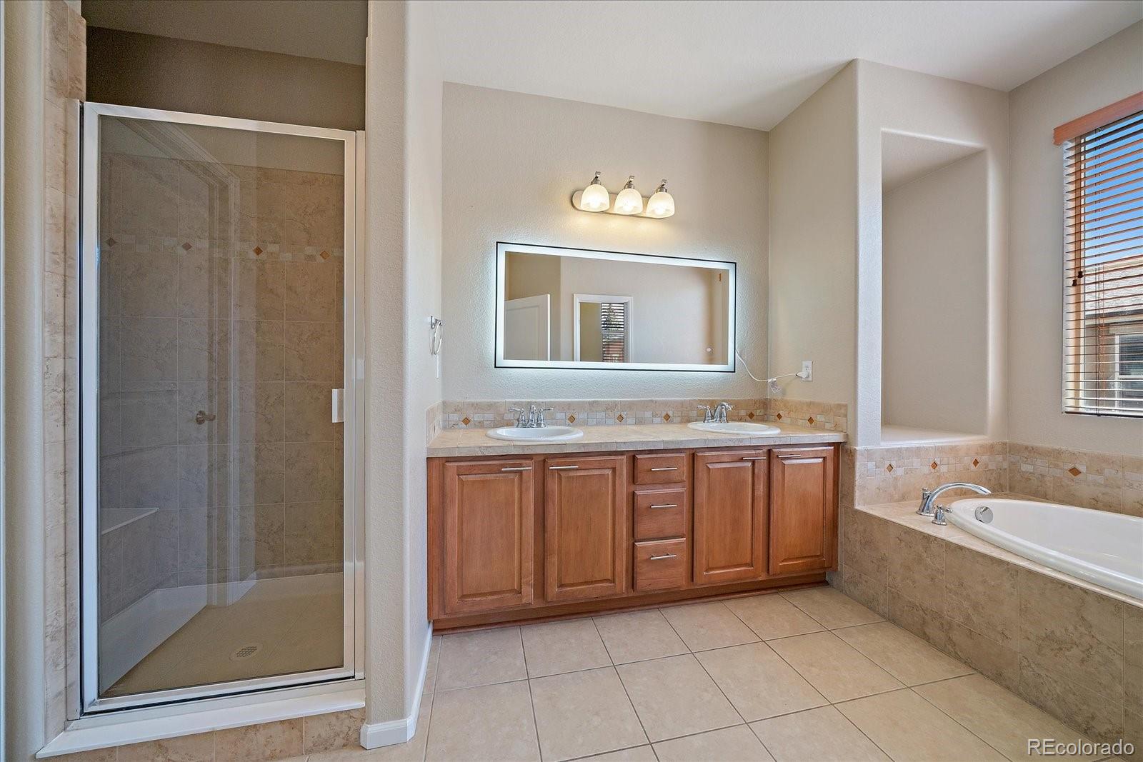 MLS Image #25 for 8946 e nichols place,englewood, Colorado