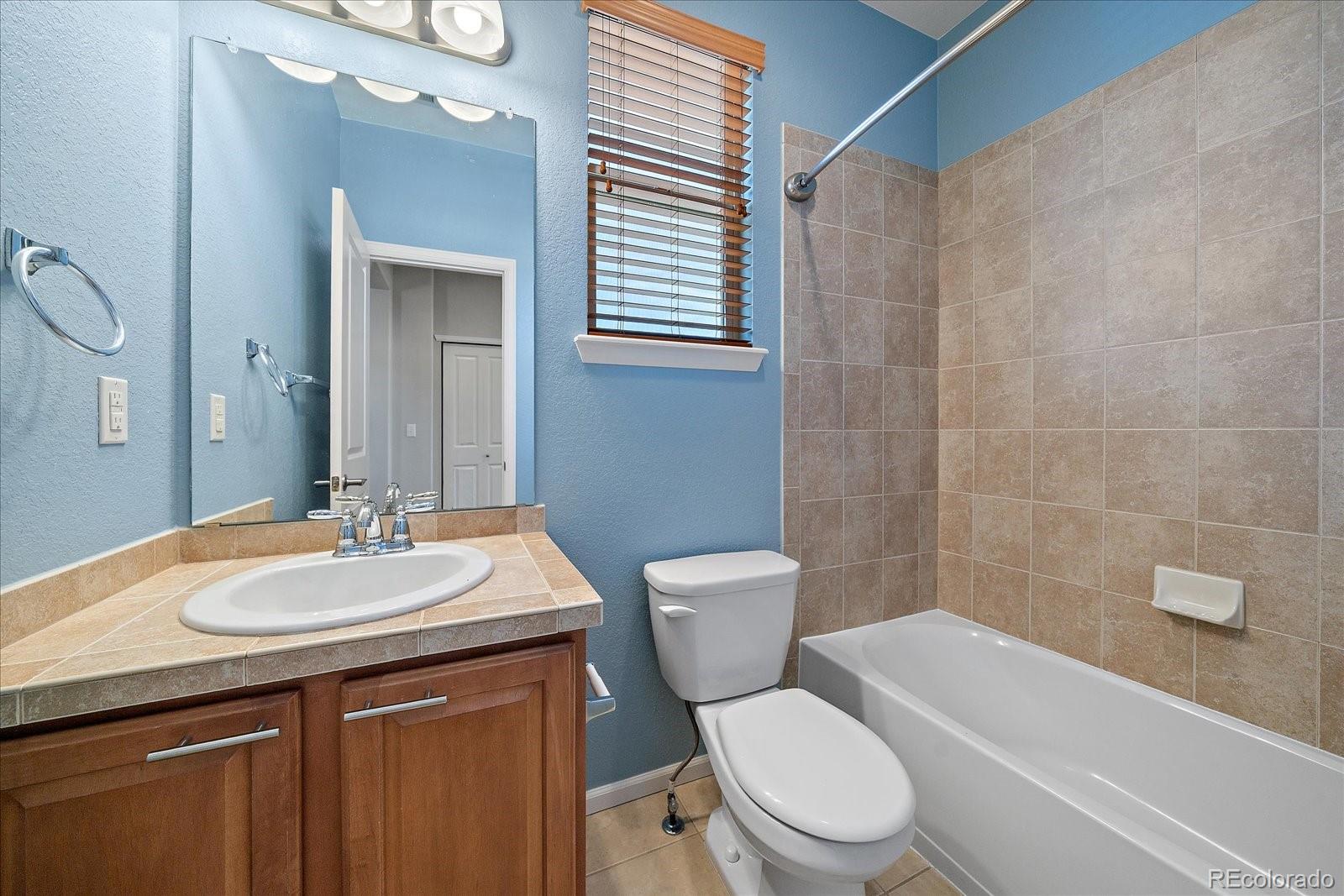 MLS Image #30 for 8946 e nichols place,englewood, Colorado