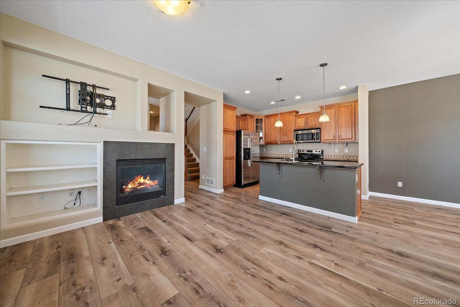 MLS Image #7 for 8946 e nichols place,englewood, Colorado