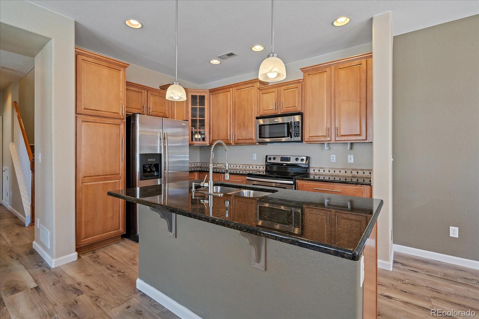 MLS Image #9 for 8946 e nichols place,englewood, Colorado