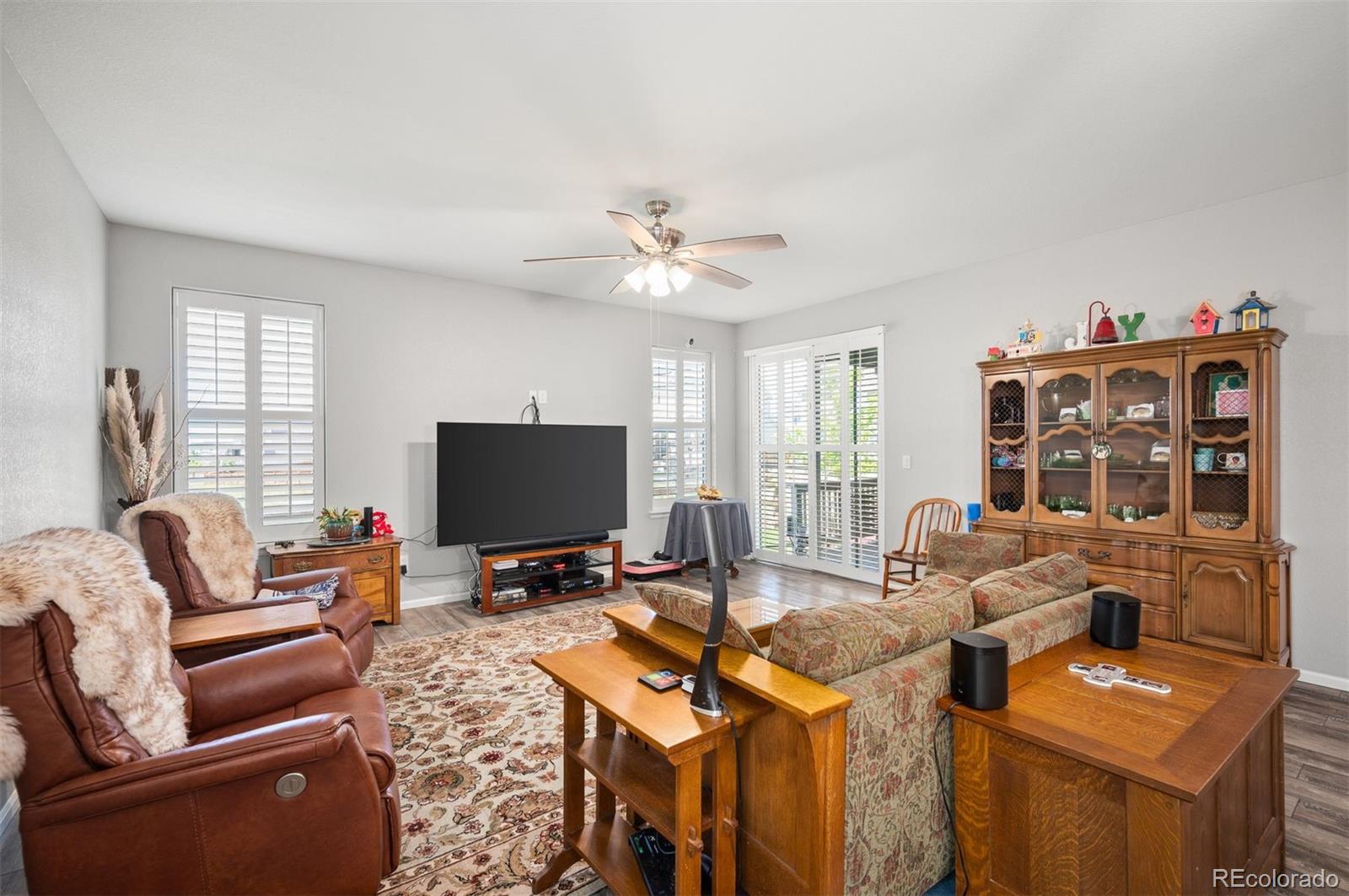 MLS Image #16 for 27571 e 7th drive,aurora, Colorado