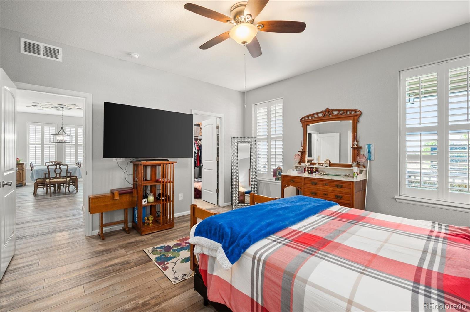 MLS Image #17 for 27571 e 7th drive,aurora, Colorado