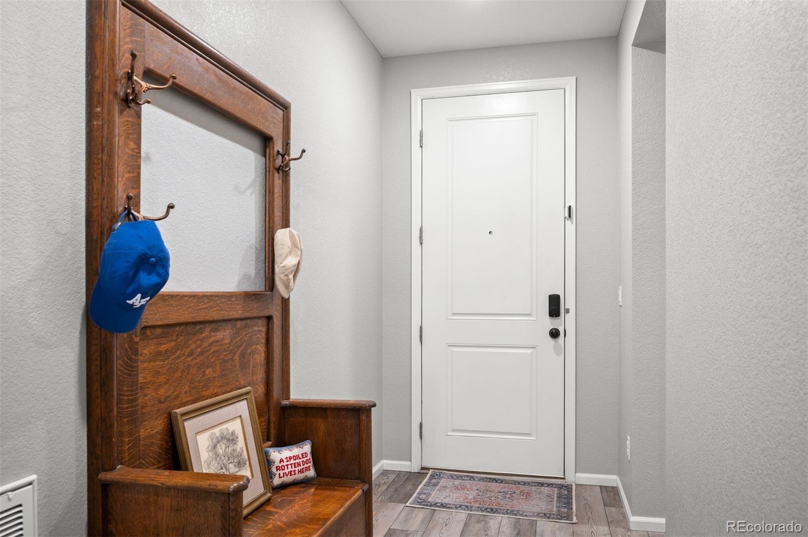 MLS Image #7 for 27571 e 7th drive,aurora, Colorado