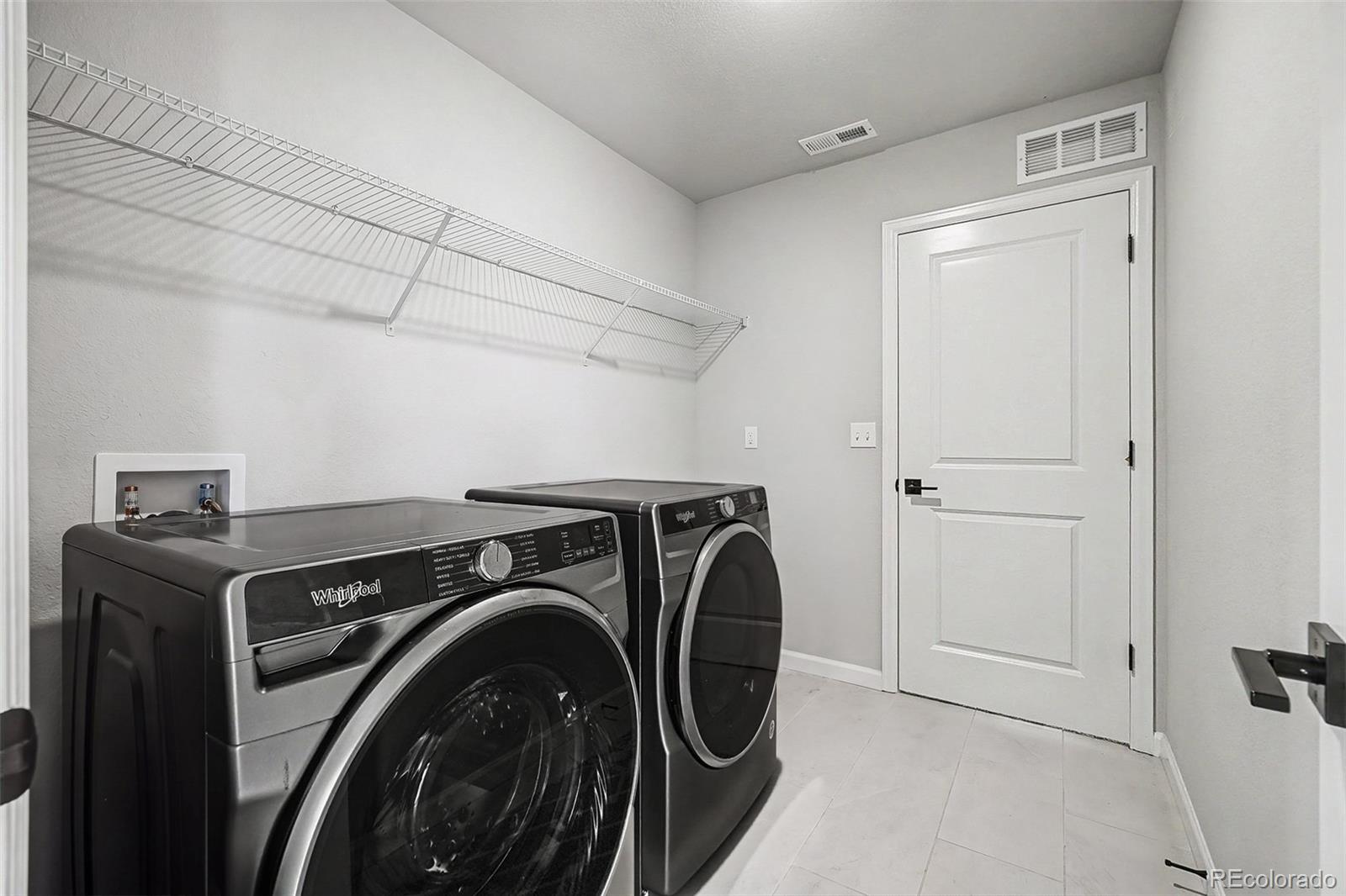 MLS Image #21 for 2941 s flat circle,longmont, Colorado