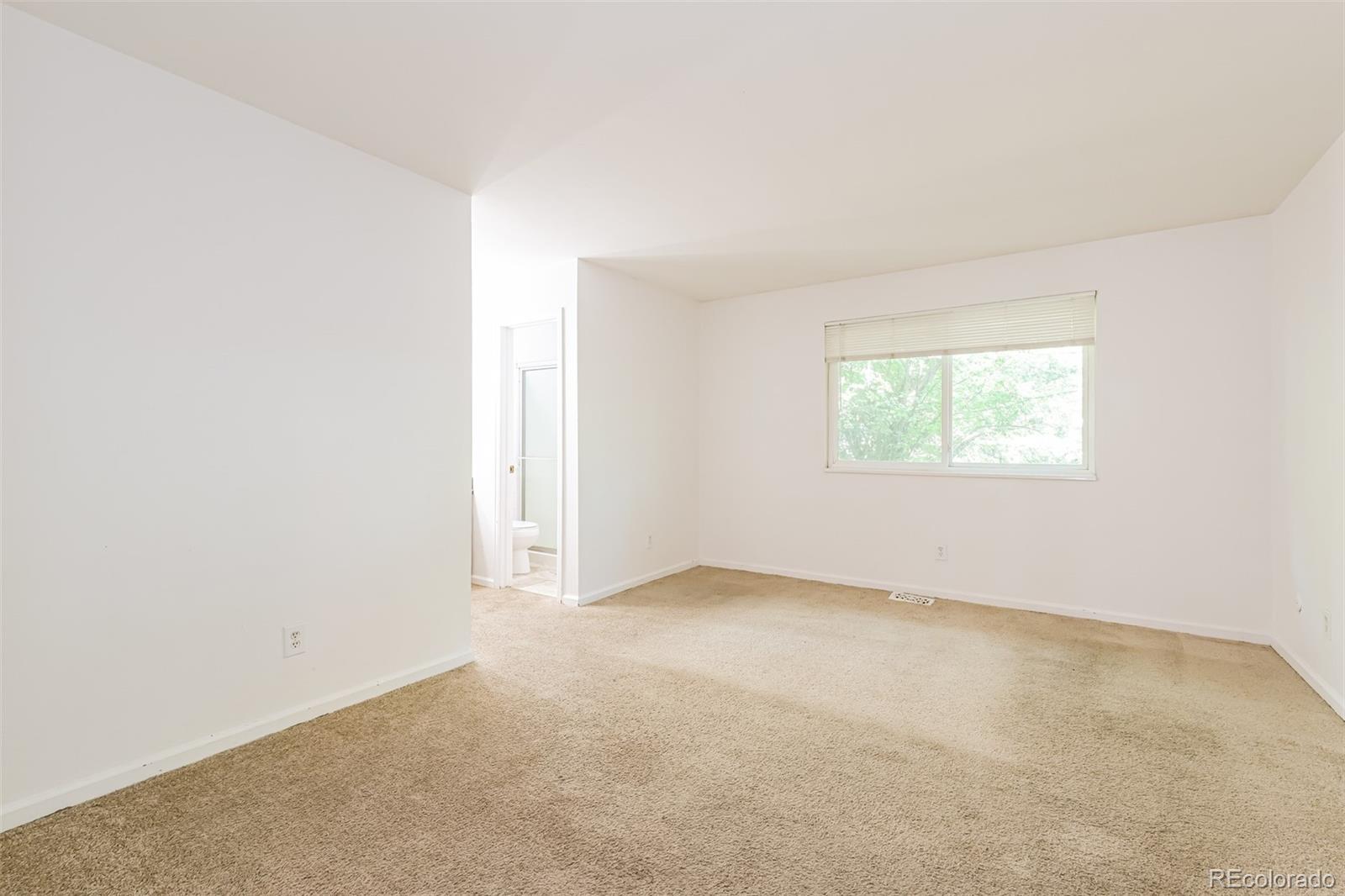 MLS Image #11 for 8055 e bethany place,denver, Colorado