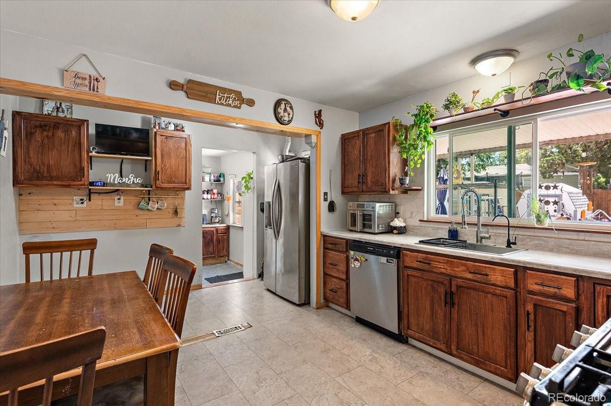 MLS Image #5 for 1120  alexander circle,pueblo, Colorado