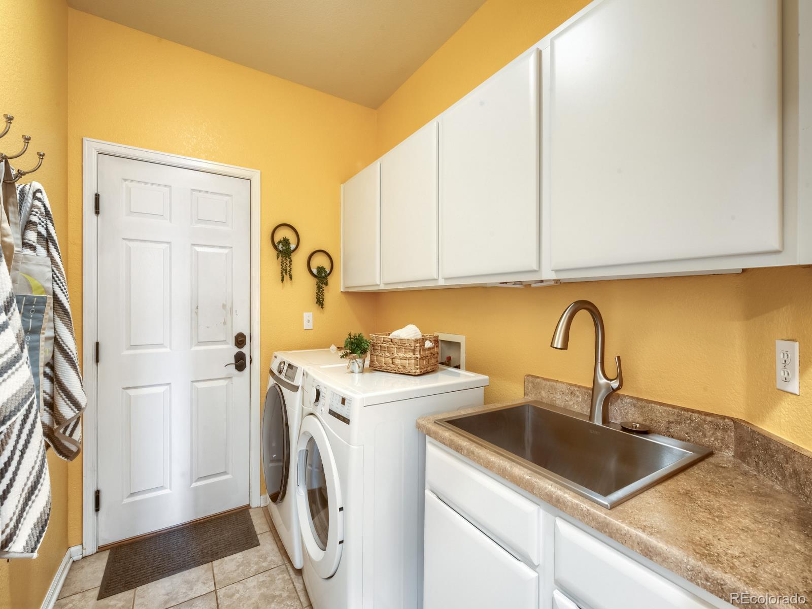 MLS Image #27 for 11039  valleybrook circle,highlands ranch, Colorado