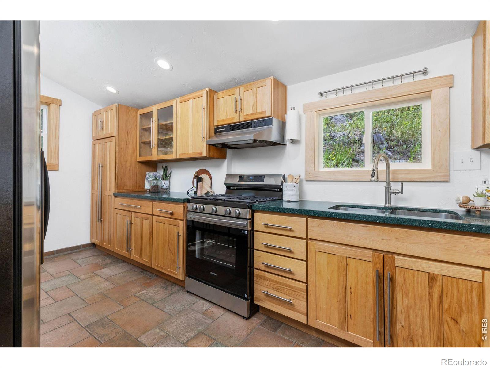 MLS Image #16 for 38 e pine street,nederland, Colorado