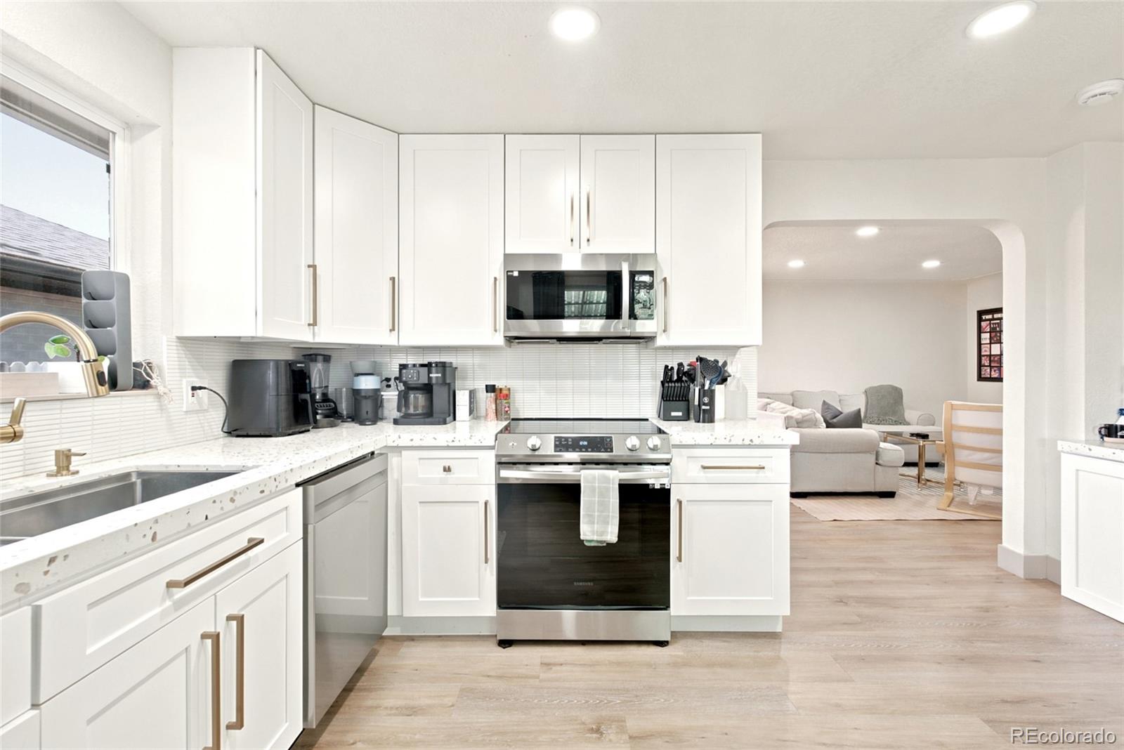 MLS Image #11 for 3353 n krameria street,denver, Colorado