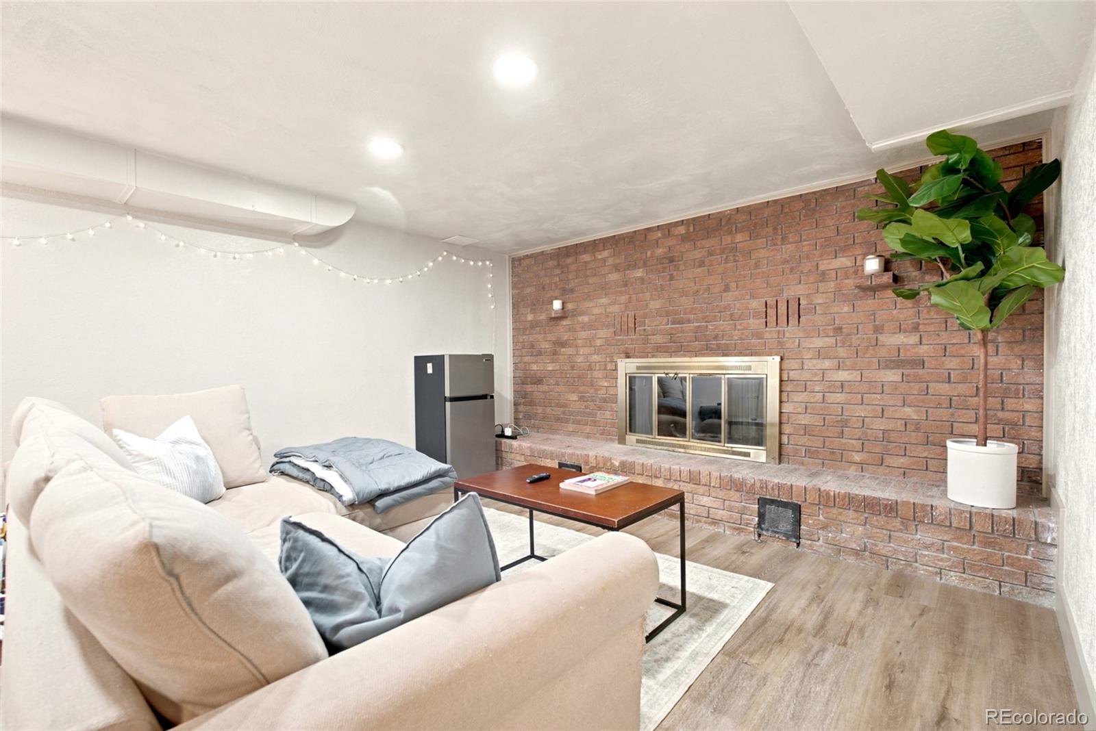 MLS Image #27 for 3353 n krameria street,denver, Colorado