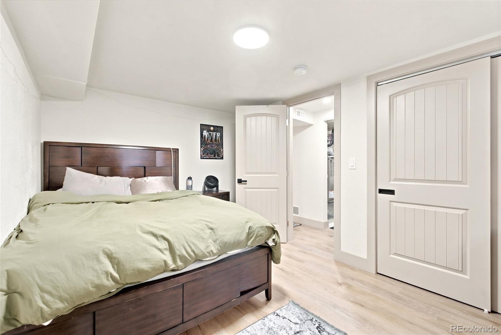 MLS Image #33 for 3353 n krameria street,denver, Colorado