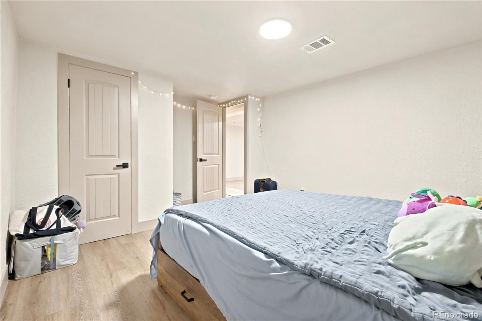 MLS Image #36 for 3353 n krameria street,denver, Colorado