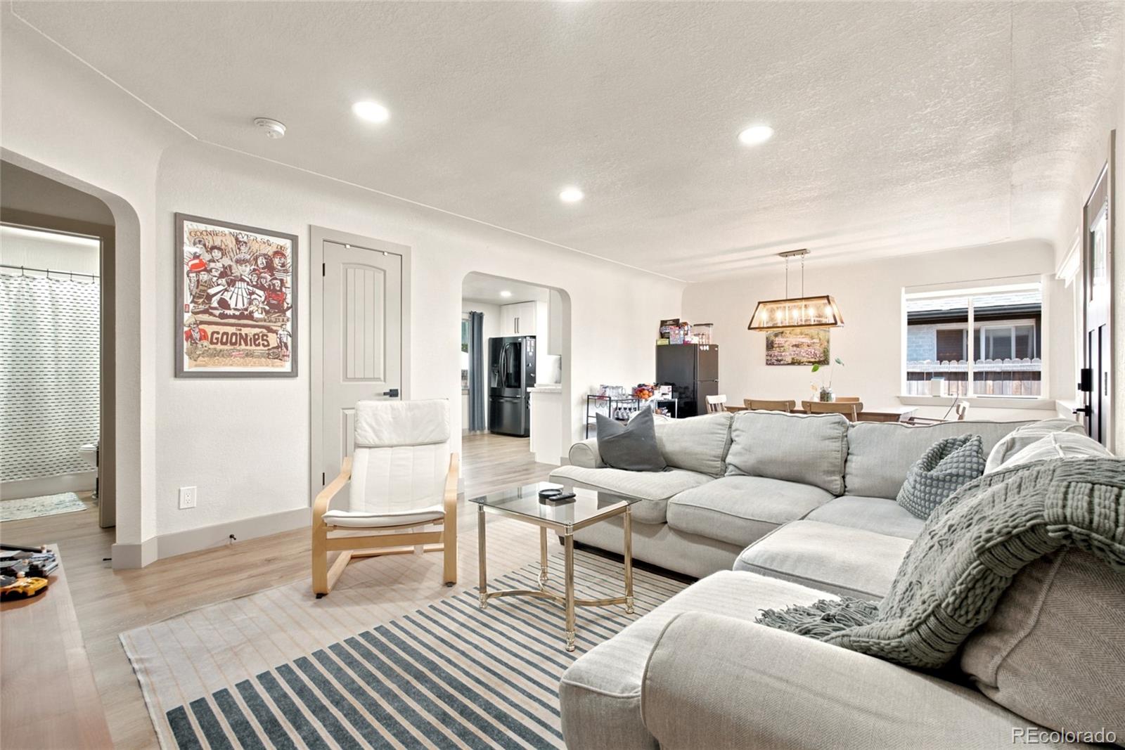 MLS Image #4 for 3353 n krameria street,denver, Colorado