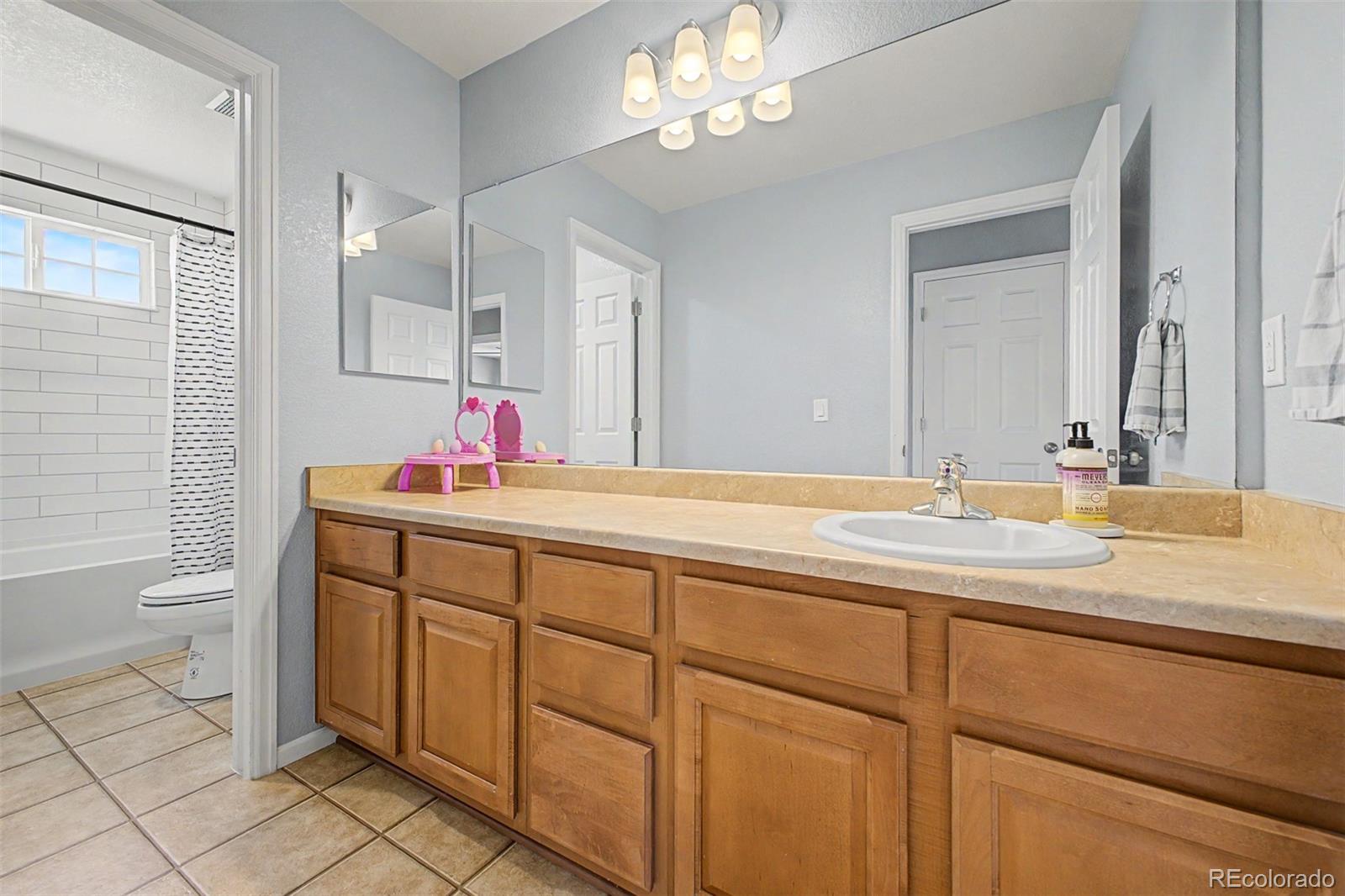 MLS Image #21 for 15757 e 107th way,commerce city, Colorado