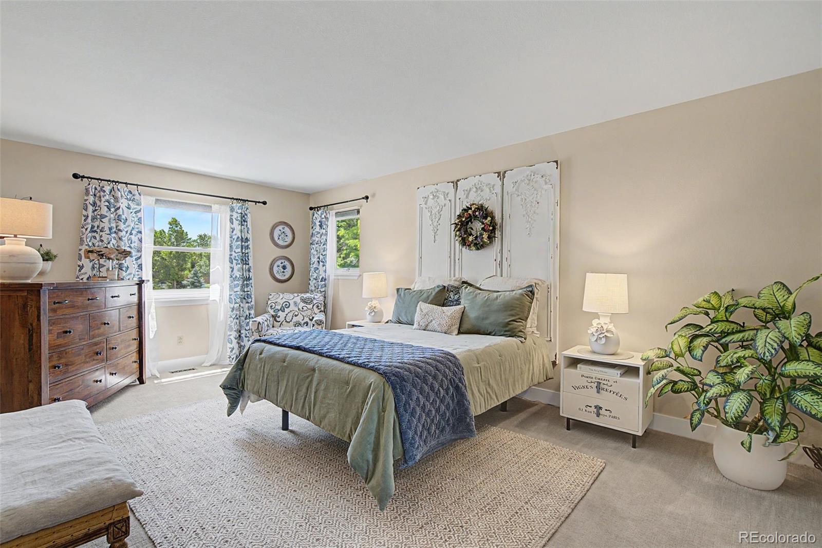 MLS Image #21 for 216 w cheyenne mountain boulevard,colorado springs, Colorado