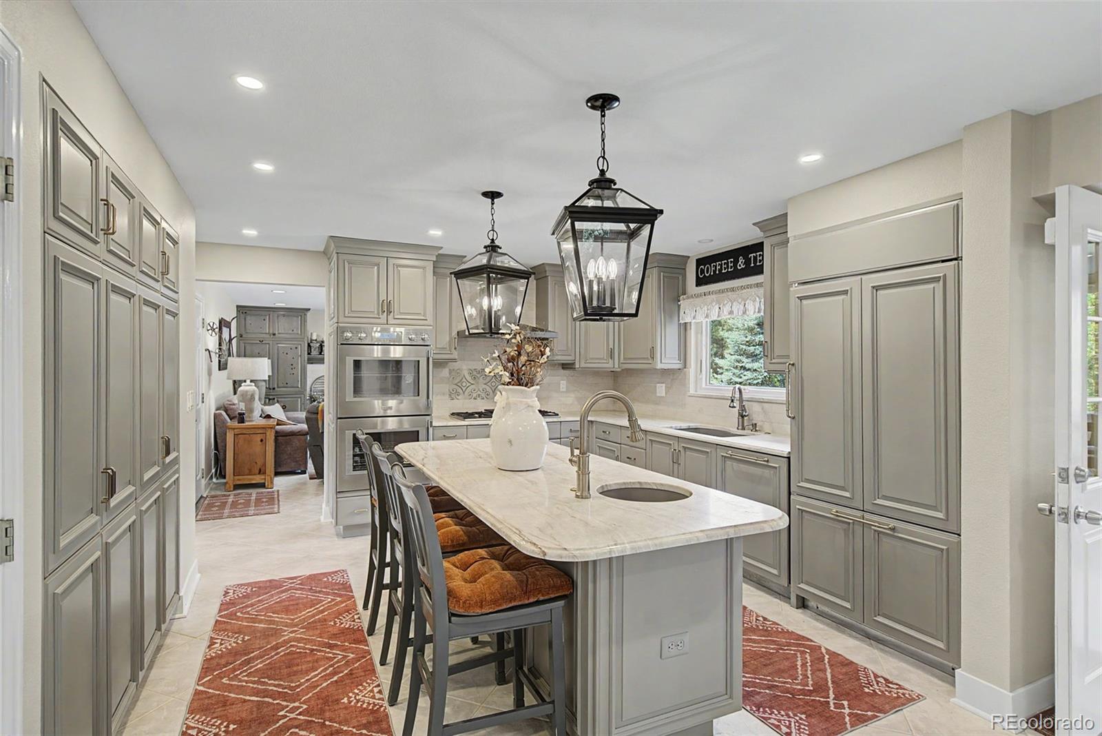 MLS Image #9 for 216 w cheyenne mountain boulevard,colorado springs, Colorado