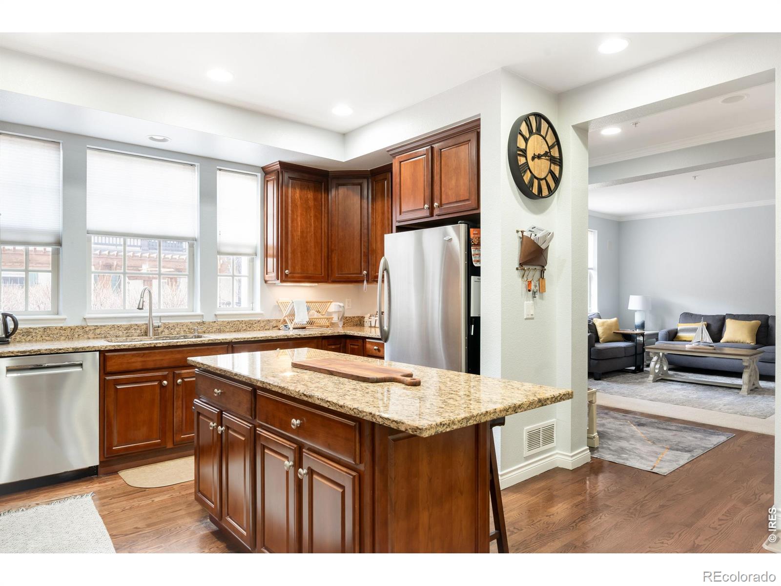 MLS Image #8 for 9135 e 29th place ,denver, Colorado