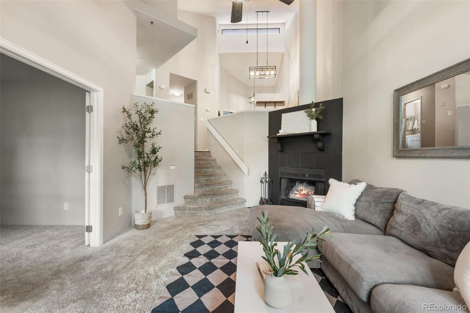 MLS Image #16 for 640  autumn crest circle b,colorado springs, Colorado