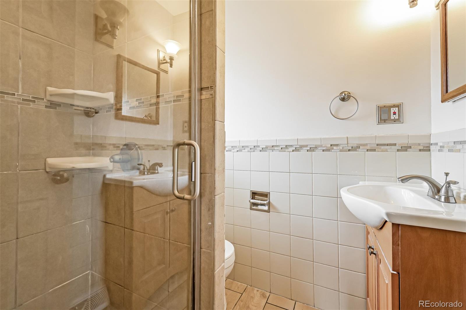 MLS Image #10 for 432 s potomac circle,aurora, Colorado