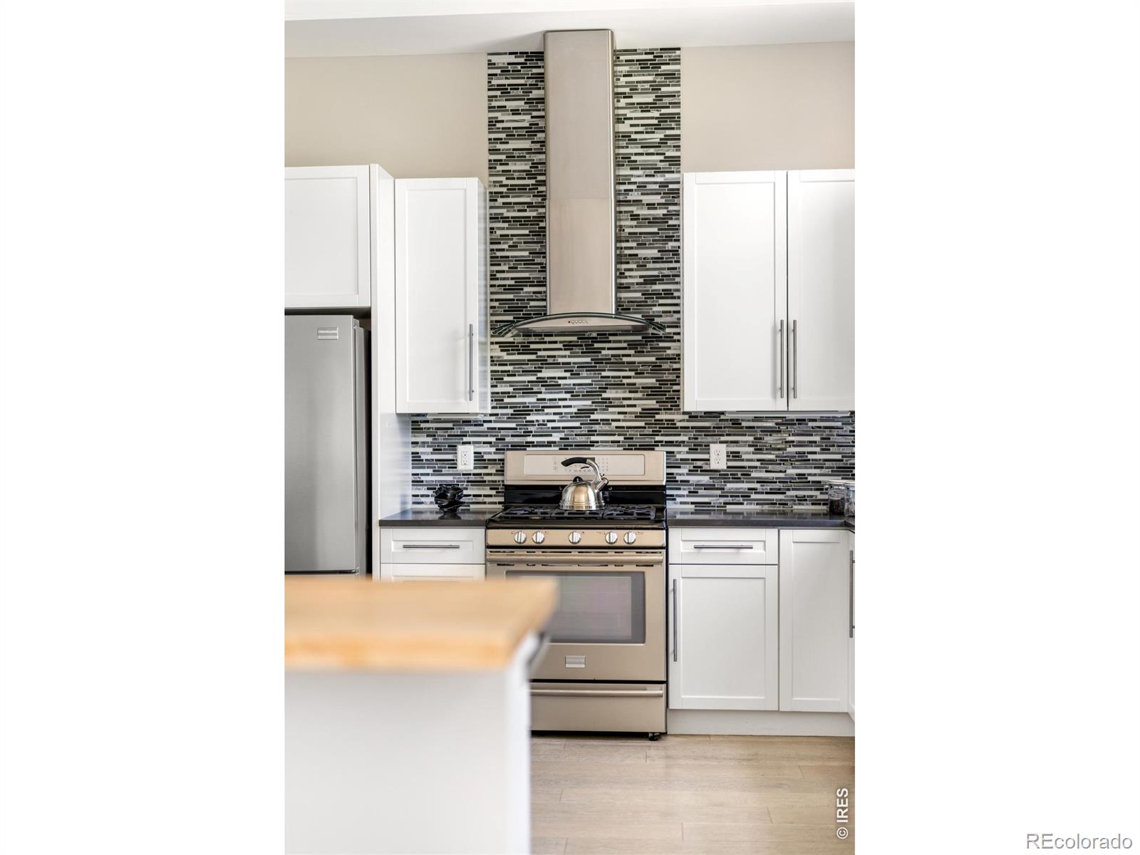 MLS Image #10 for 1820  mary lane,boulder, Colorado
