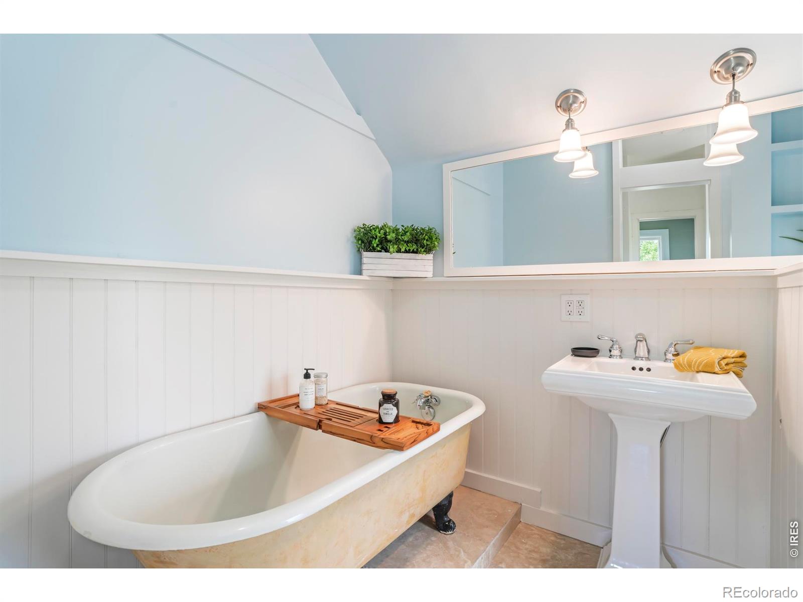 MLS Image #21 for 2025  18th street,boulder, Colorado