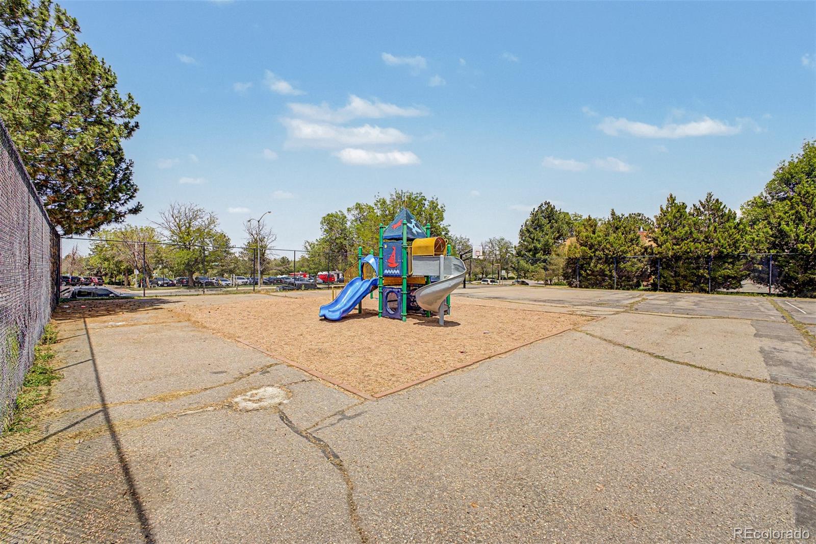 MLS Image #13 for 14500 e 2nd avenue,aurora, Colorado