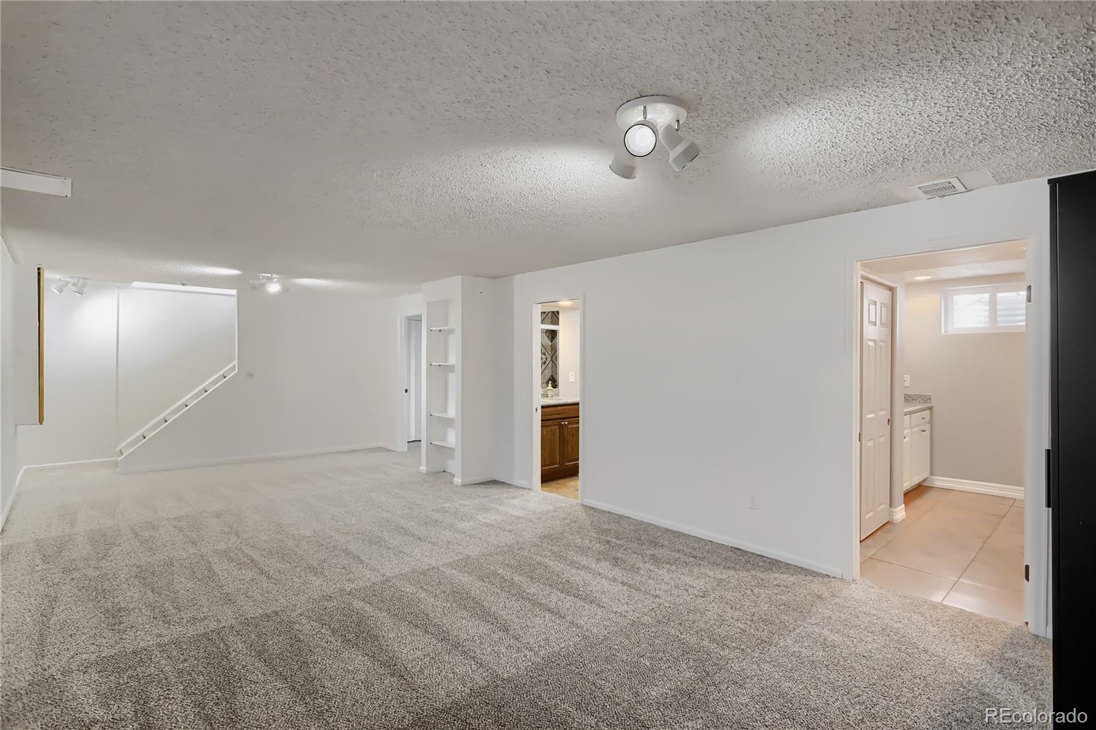 MLS Image #18 for 5585 s quintero way,aurora, Colorado