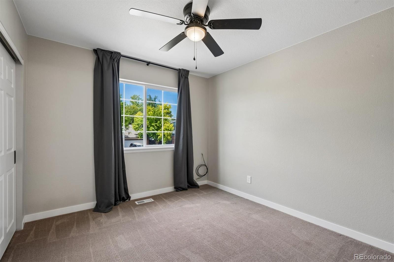 MLS Image #17 for 736  northridge road,highlands ranch, Colorado