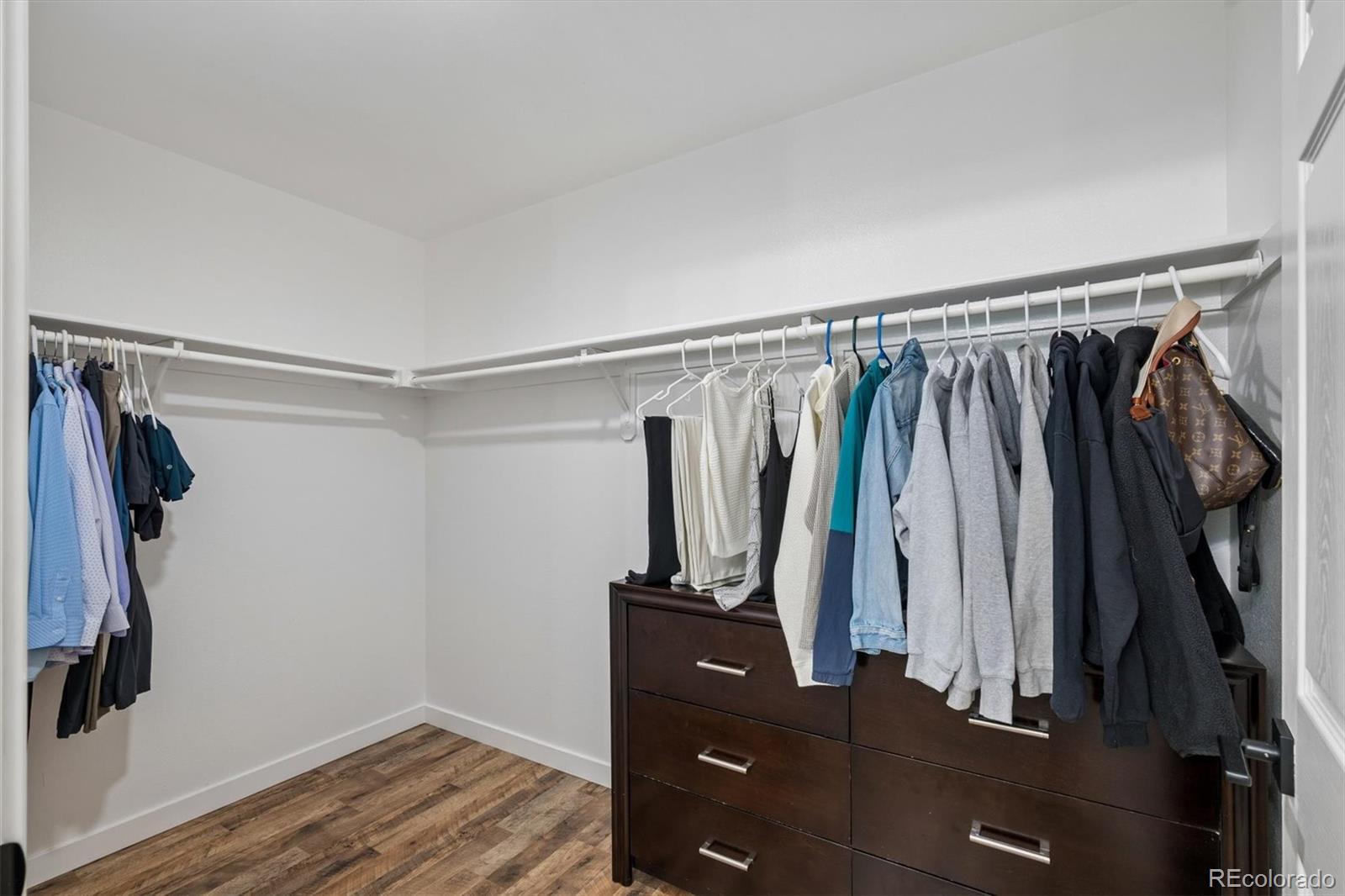 MLS Image #25 for 736  northridge road,highlands ranch, Colorado