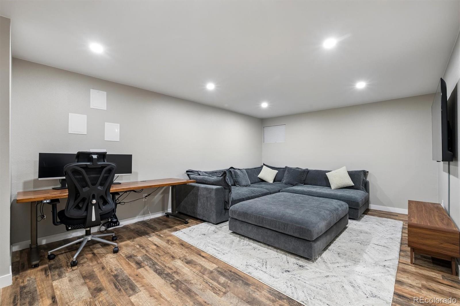 MLS Image #27 for 736  northridge road,highlands ranch, Colorado