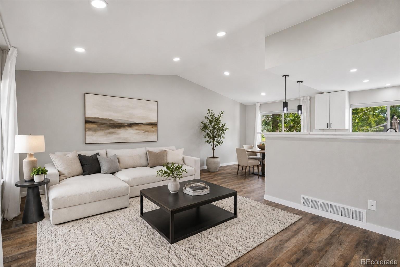 MLS Image #3 for 736  northridge road,highlands ranch, Colorado