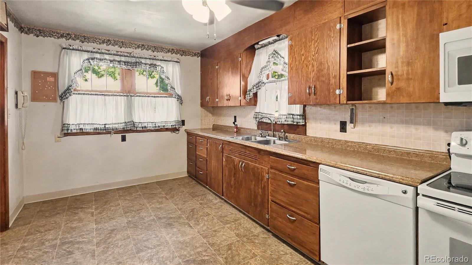 MLS Image #12 for 200 e 10th street,julesburg, Colorado
