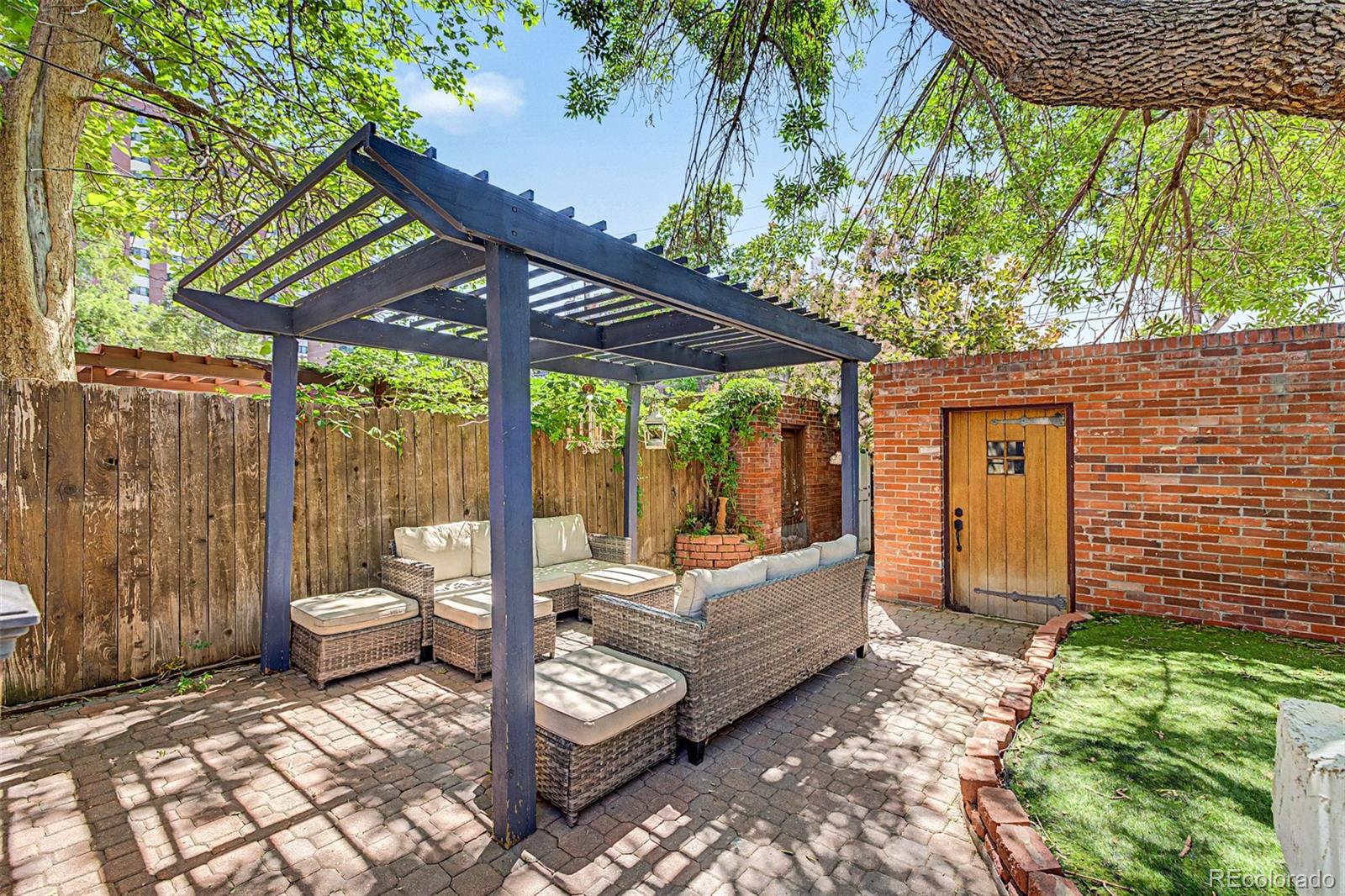 MLS Image #37 for 1237 n pearl street,denver, Colorado