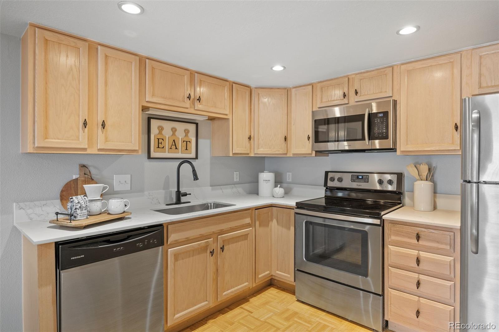 MLS Image #15 for 1655 s cole street,lakewood, Colorado