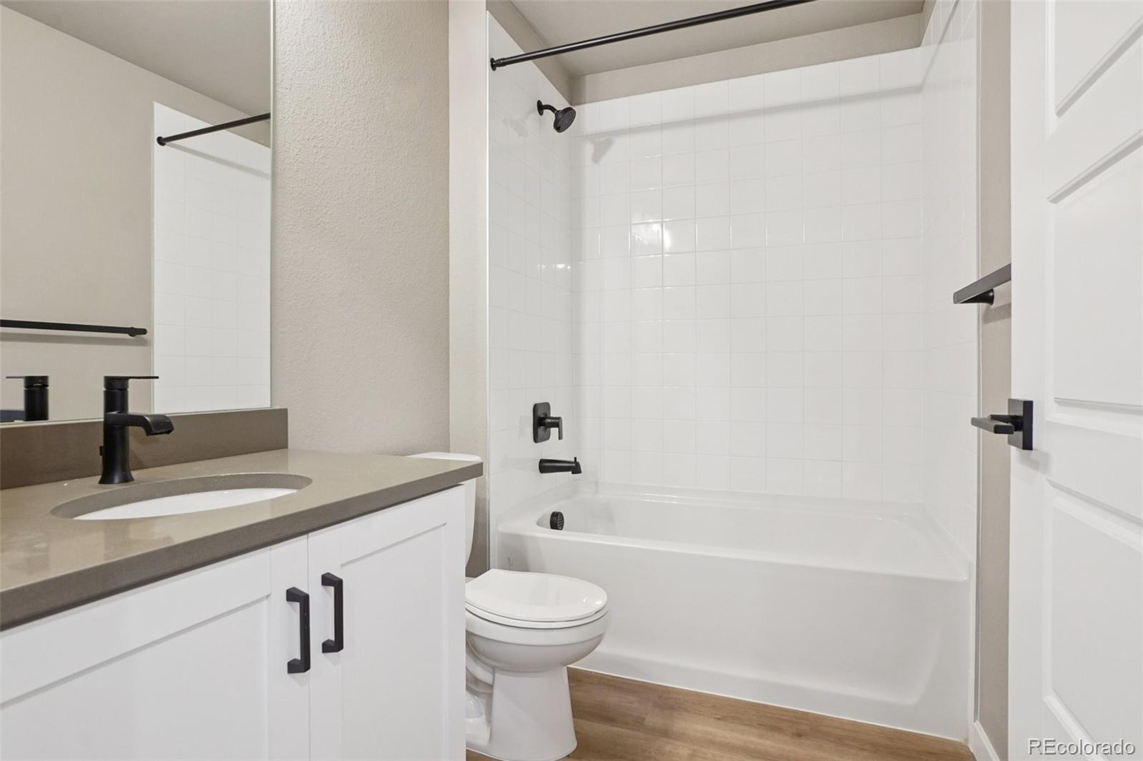 MLS Image #17 for 24161 e 54th place,aurora, Colorado