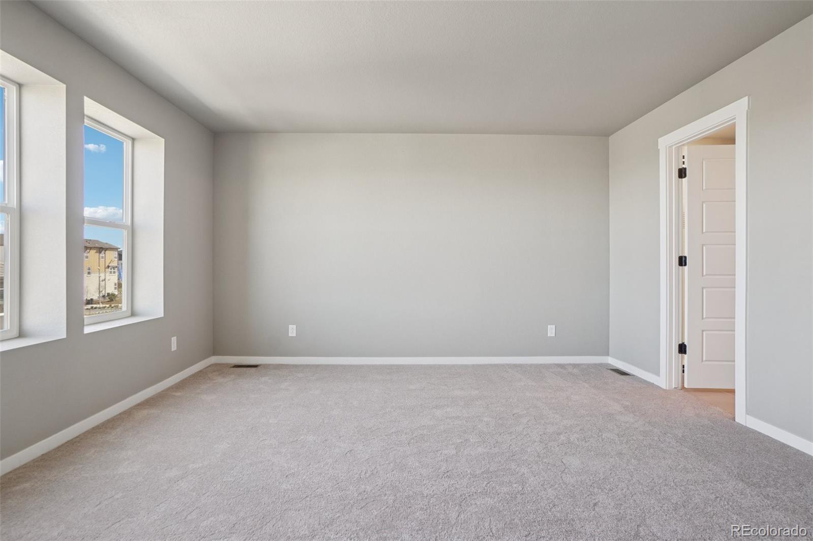 MLS Image #24 for 24161 e 54th place,aurora, Colorado