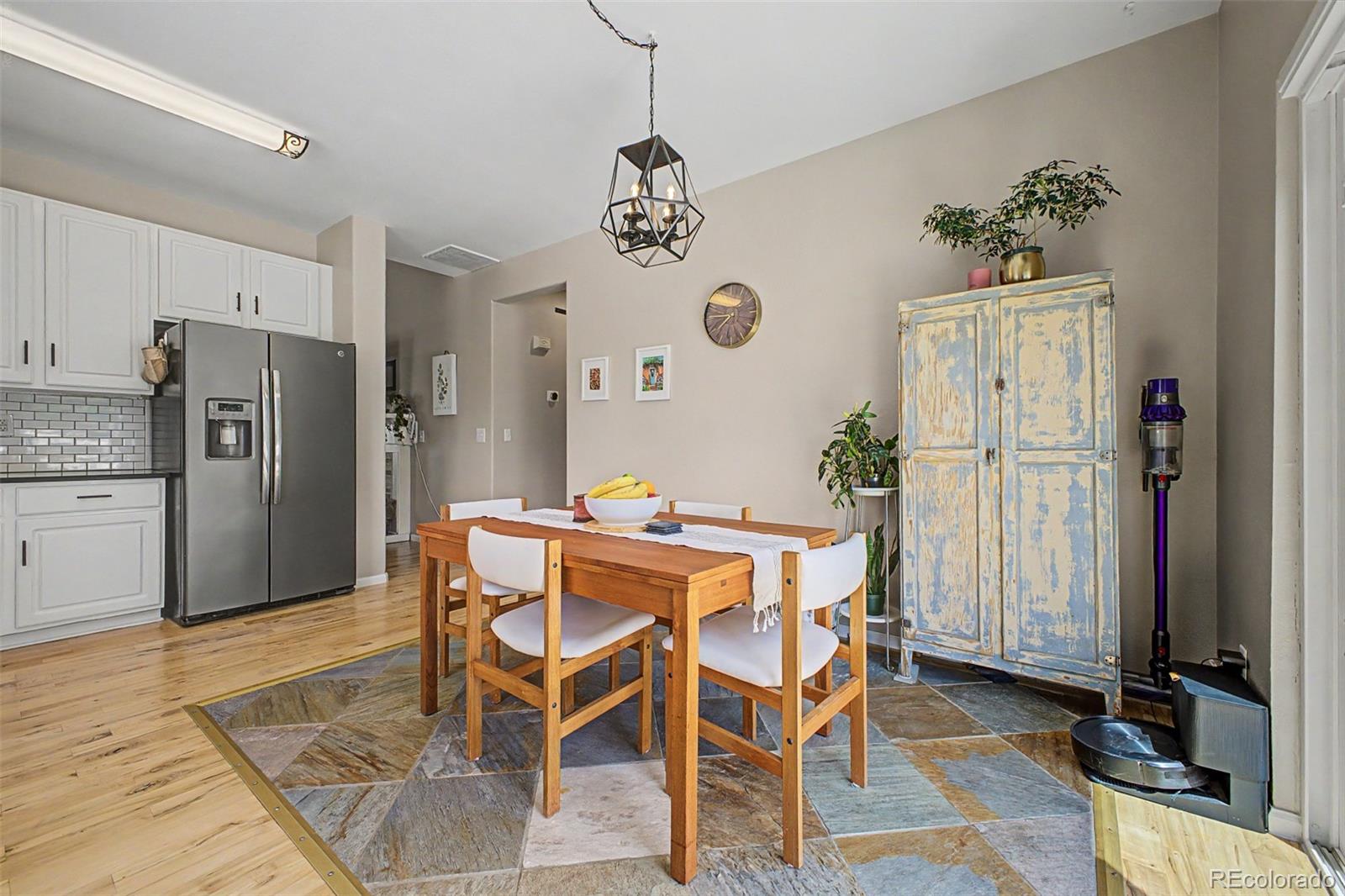 MLS Image #11 for 5194 s shawnee street,aurora, Colorado