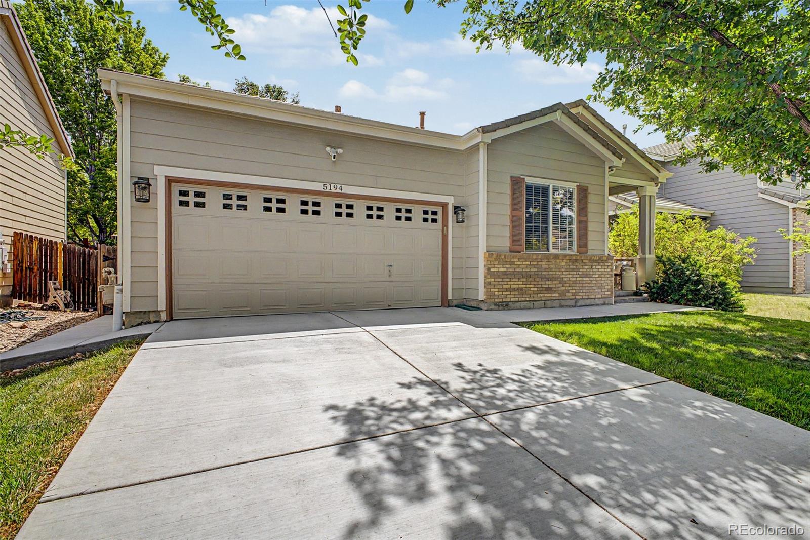 MLS Image #2 for 5194 s shawnee street,aurora, Colorado