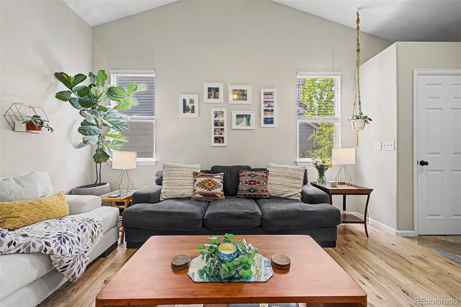 MLS Image #5 for 5194 s shawnee street,aurora, Colorado