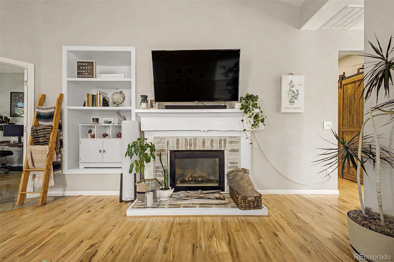 MLS Image #6 for 5194 s shawnee street,aurora, Colorado