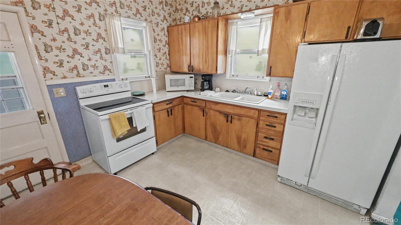 MLS Image #10 for 604 w 4th street,julesburg, Colorado