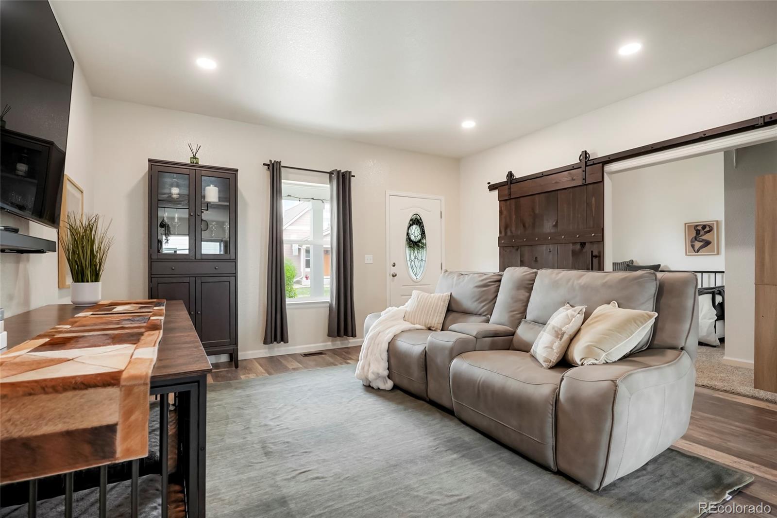MLS Image #4 for 3005  quarterland street,strasburg, Colorado
