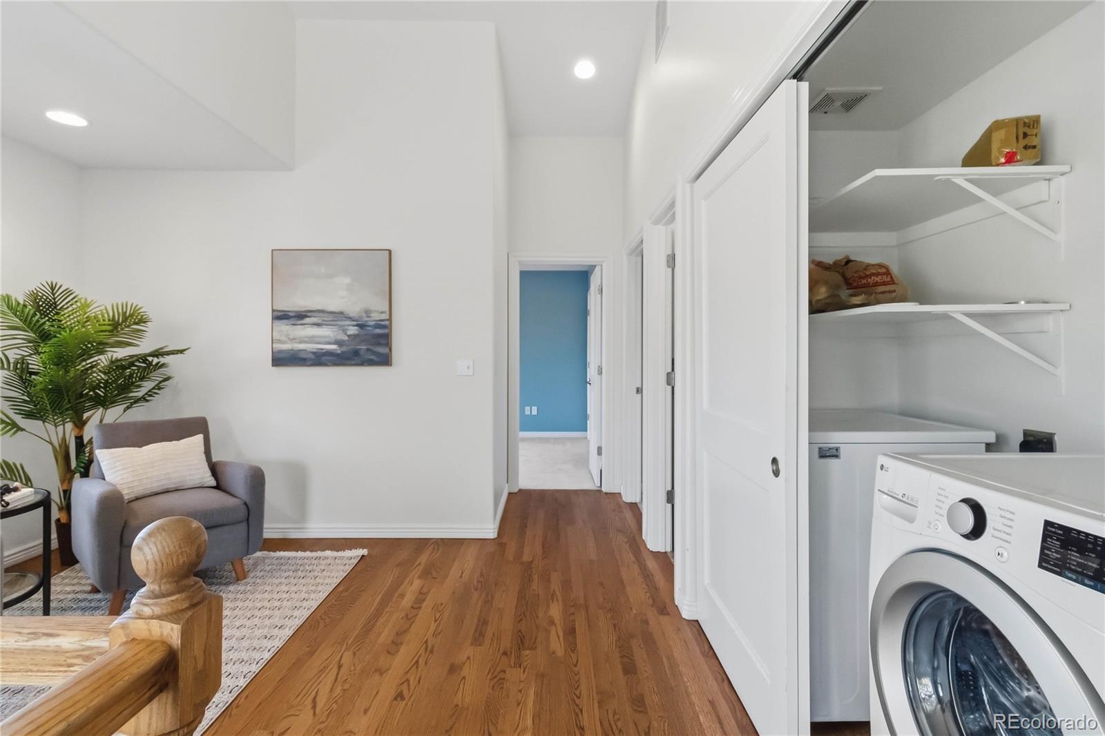 MLS Image #22 for 906  forest street,denver, Colorado