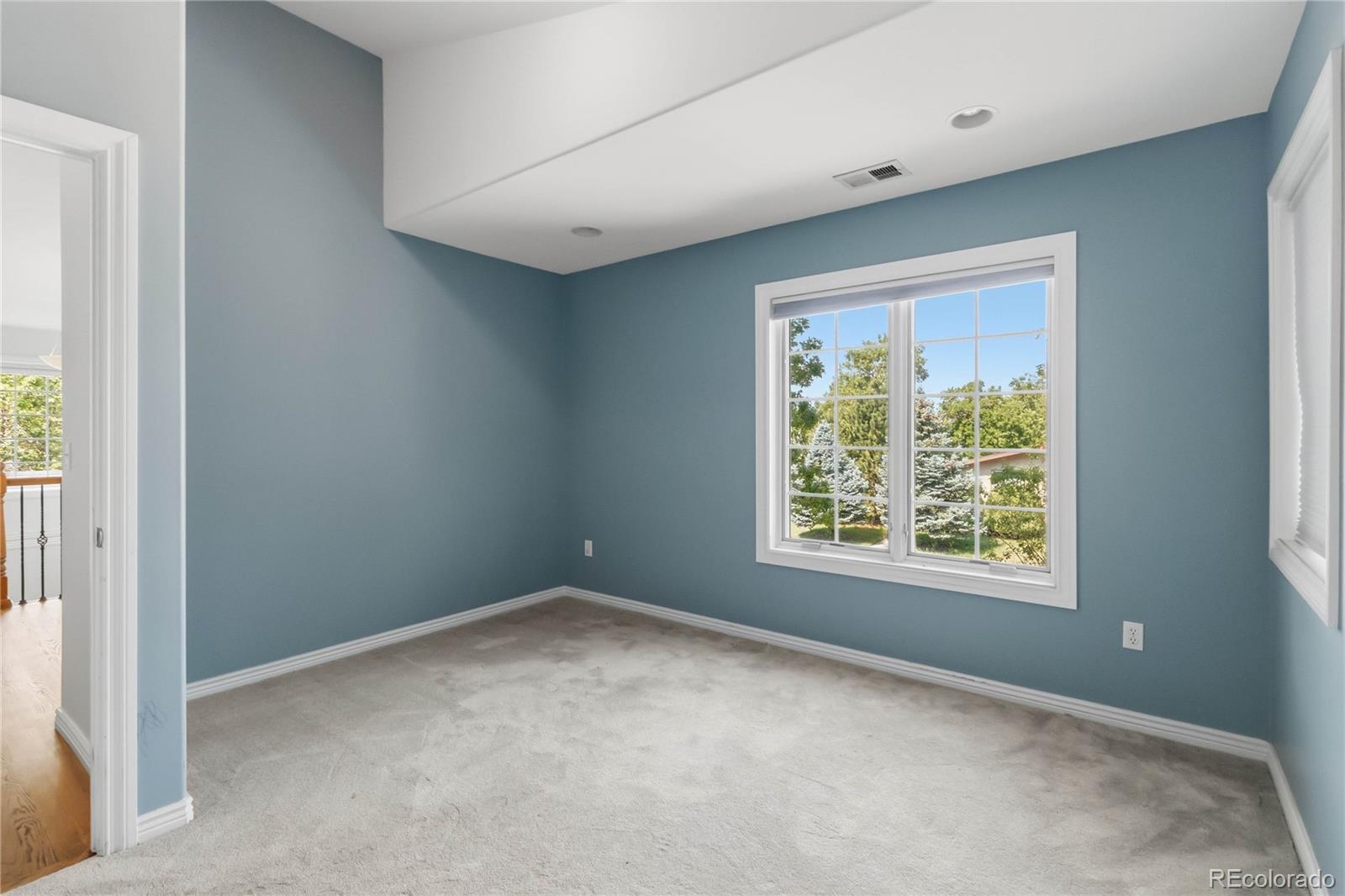 MLS Image #23 for 906  forest street,denver, Colorado