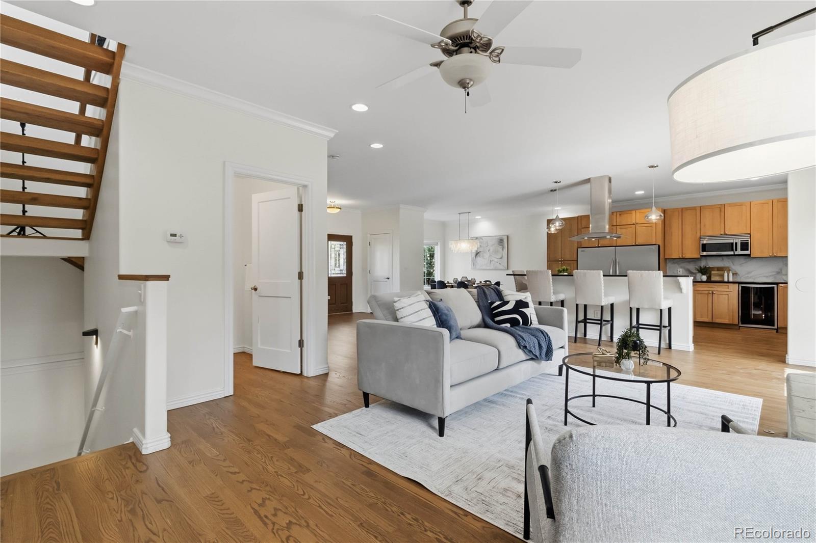 MLS Image #3 for 906  forest street,denver, Colorado