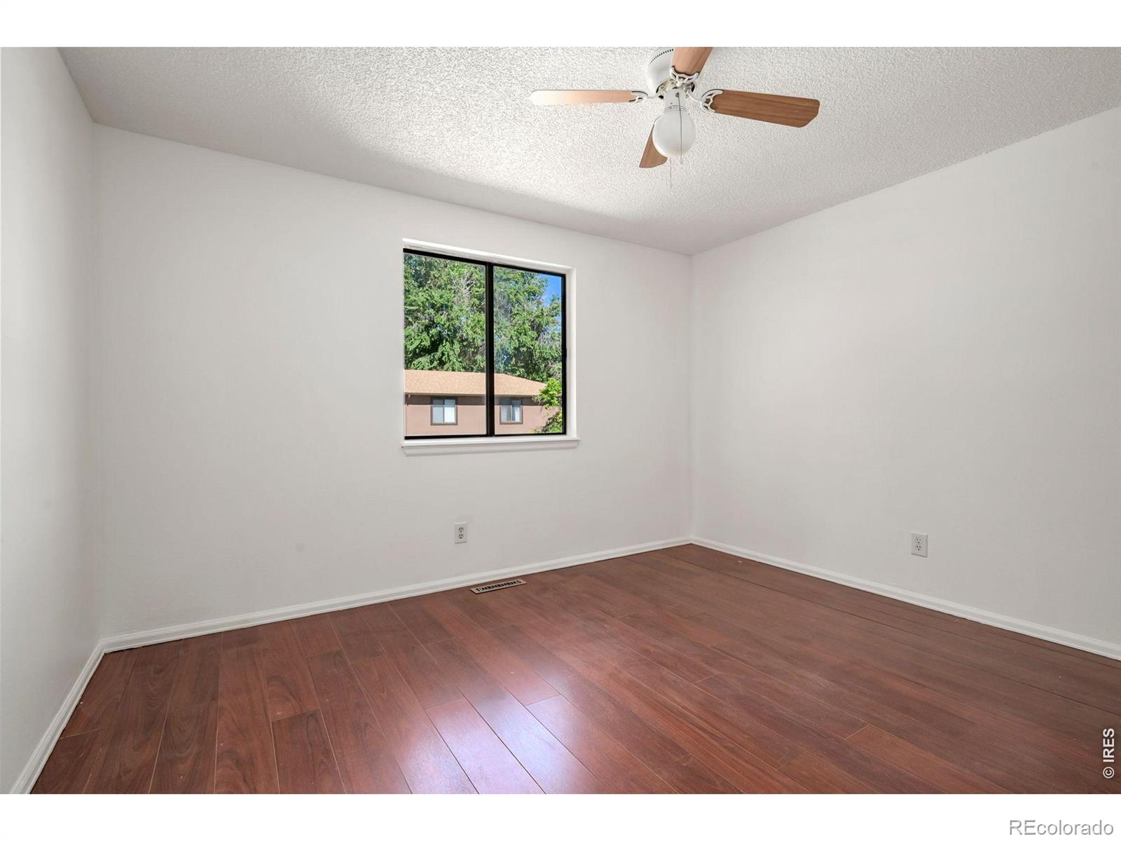 MLS Image #12 for 218 e 8th avenue,longmont, Colorado