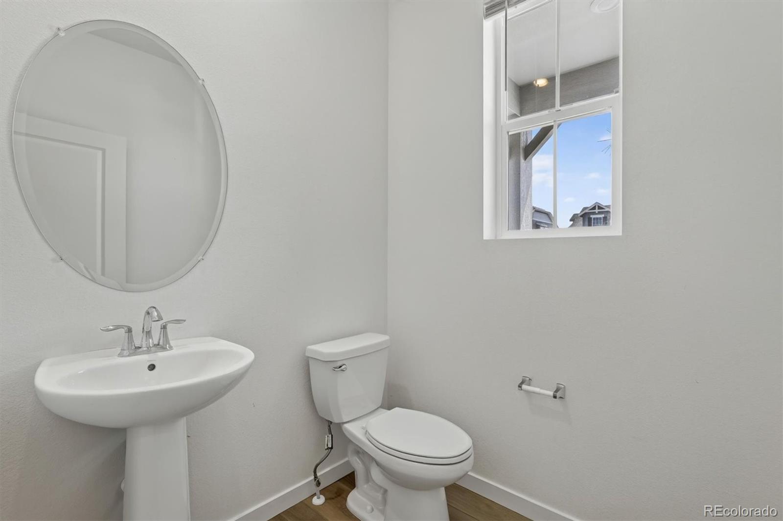 MLS Image #11 for 10967  olathe street,commerce city, Colorado