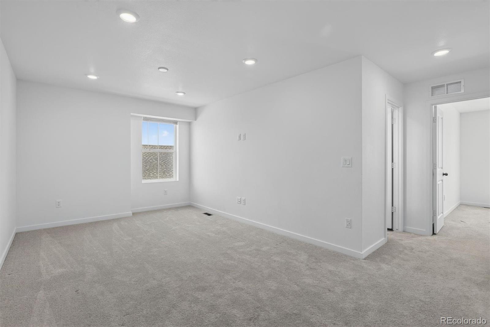 MLS Image #26 for 10967  olathe street,commerce city, Colorado